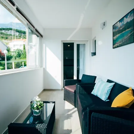 Zore Apartment